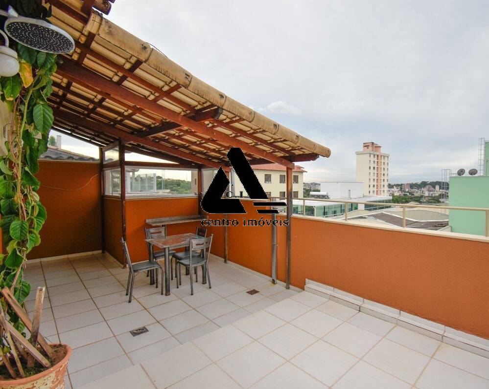 Apartamento à venda com 2 quartos, 115m² - Foto 3