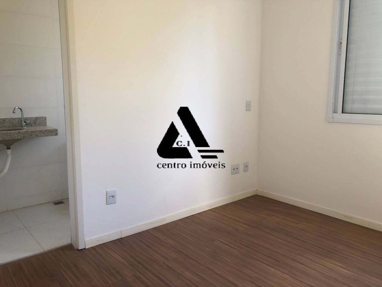 Apartamento à venda com 2 quartos - Foto 4