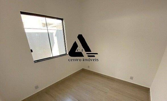 Casa à venda com 3 quartos, 132m² - Foto 13