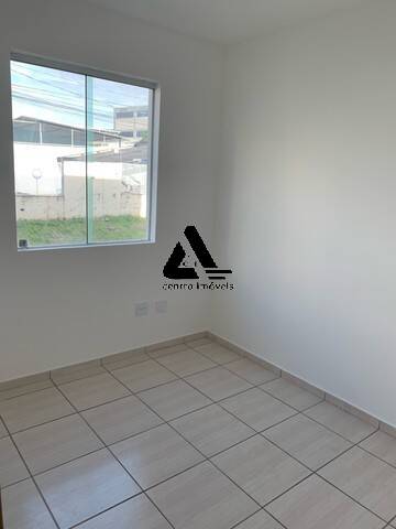 Apartamento à venda com 2 quartos, 80m² - Foto 2