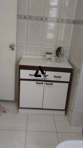 Apartamento à venda com 2 quartos, 70m² - Foto 18