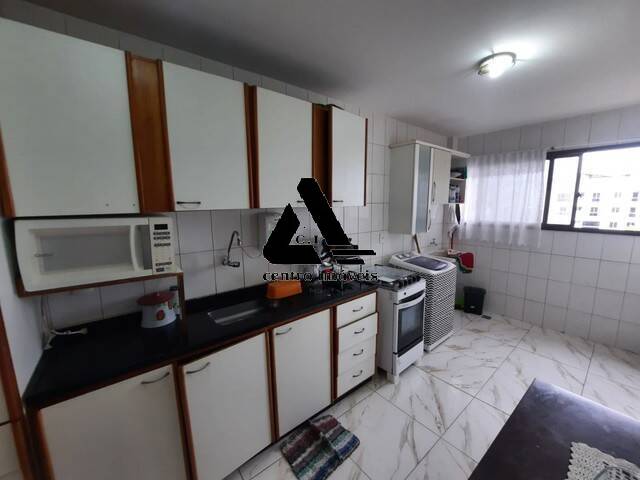 Apartamento à venda com 2 quartos, 85m² - Foto 11