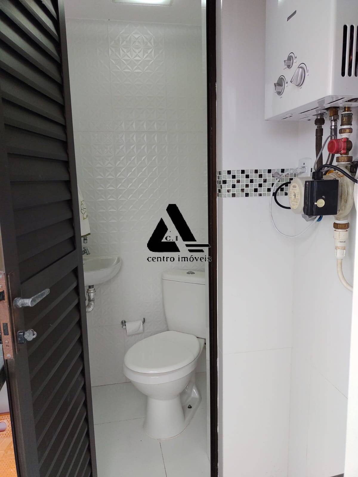 Apartamento à venda com 3 quartos, 280m² - Foto 31