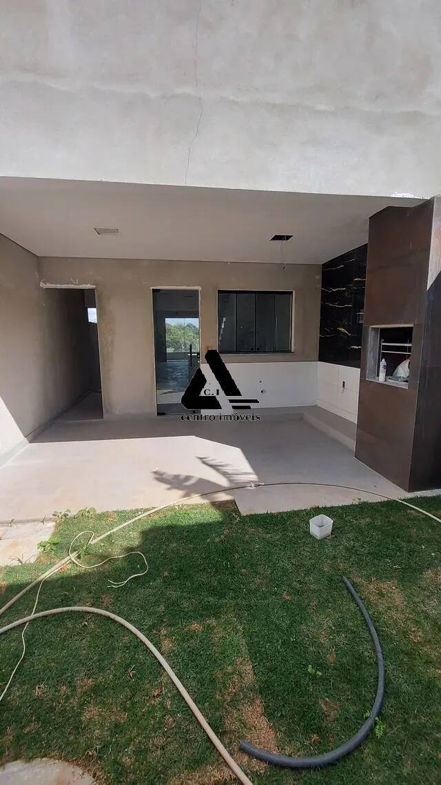 Casa à venda com 3 quartos, 200m² - Foto 11