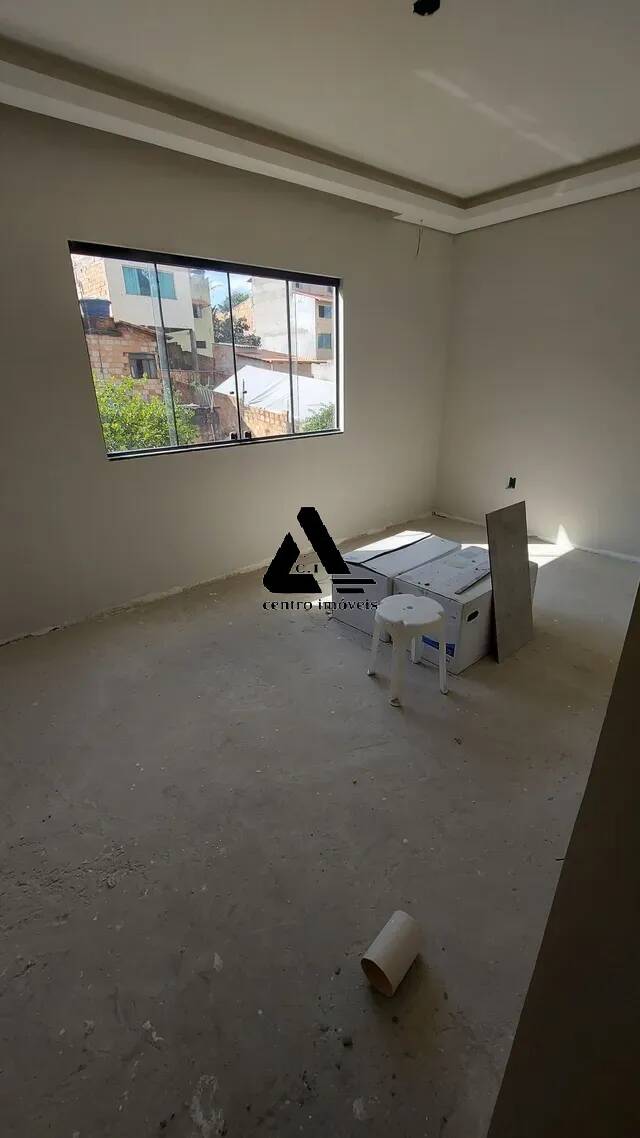 Casa à venda com 3 quartos, 200m² - Foto 8