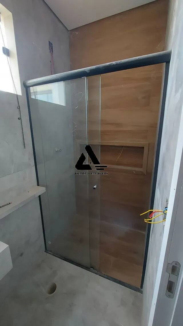 Casa à venda com 3 quartos, 200m² - Foto 9