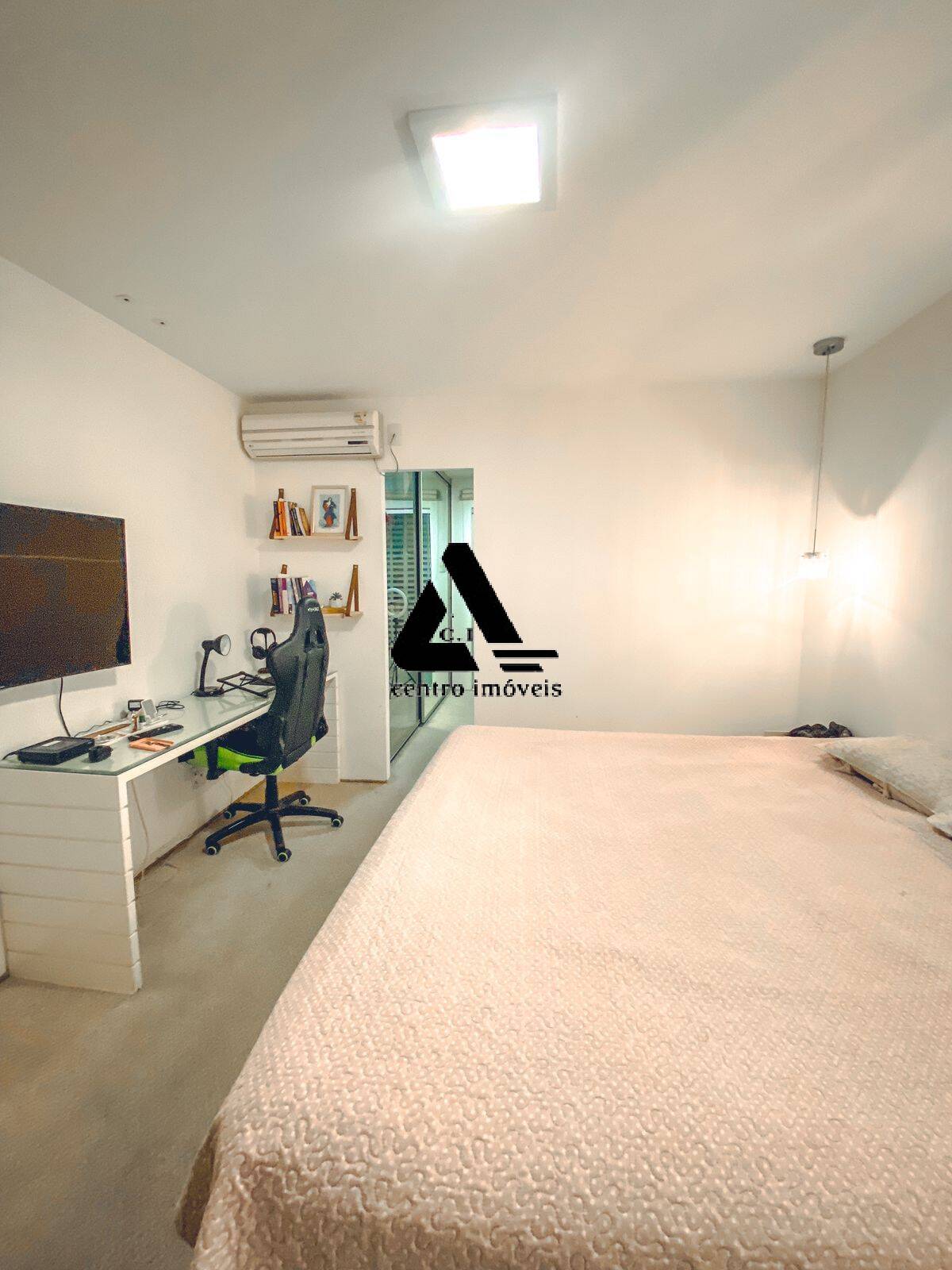 Apartamento à venda com 2 quartos, 97m² - Foto 12