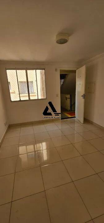 Apartamento à venda com 2 quartos, 48m² - Foto 3