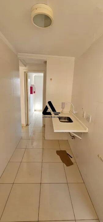 Apartamento à venda com 2 quartos, 48m² - Foto 13