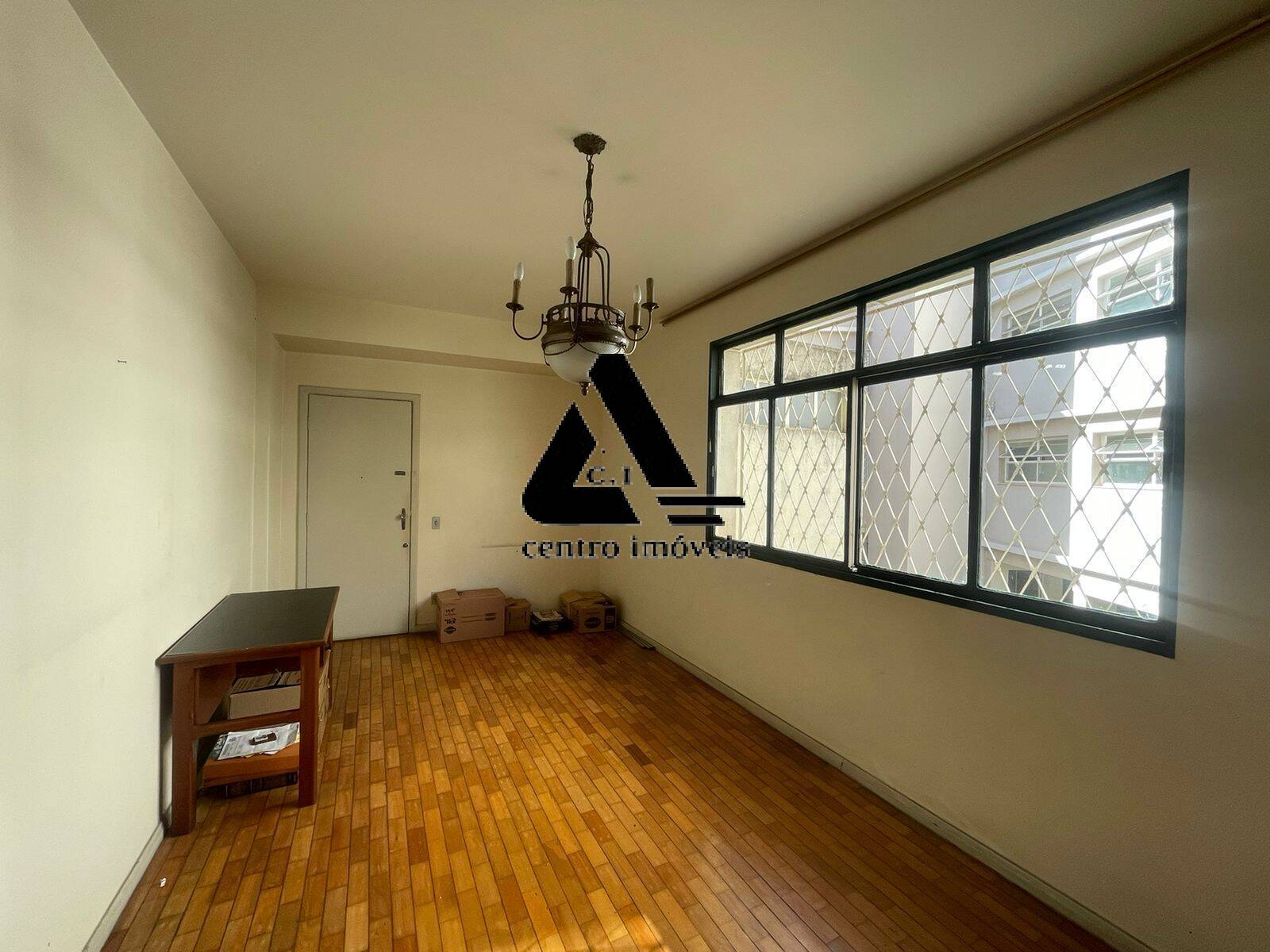 Apartamento à venda com 3 quartos, 120m² - Foto 3