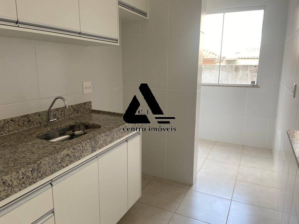 Apartamento à venda com 2 quartos, 50m² - Foto 4