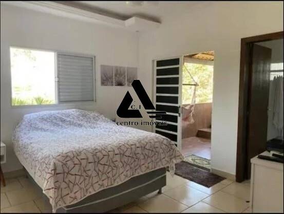 Fazenda à venda com 4 quartos, 250m² - Foto 8