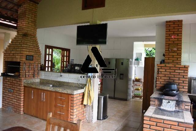 Casa à venda com 5 quartos, 280m² - Foto 22